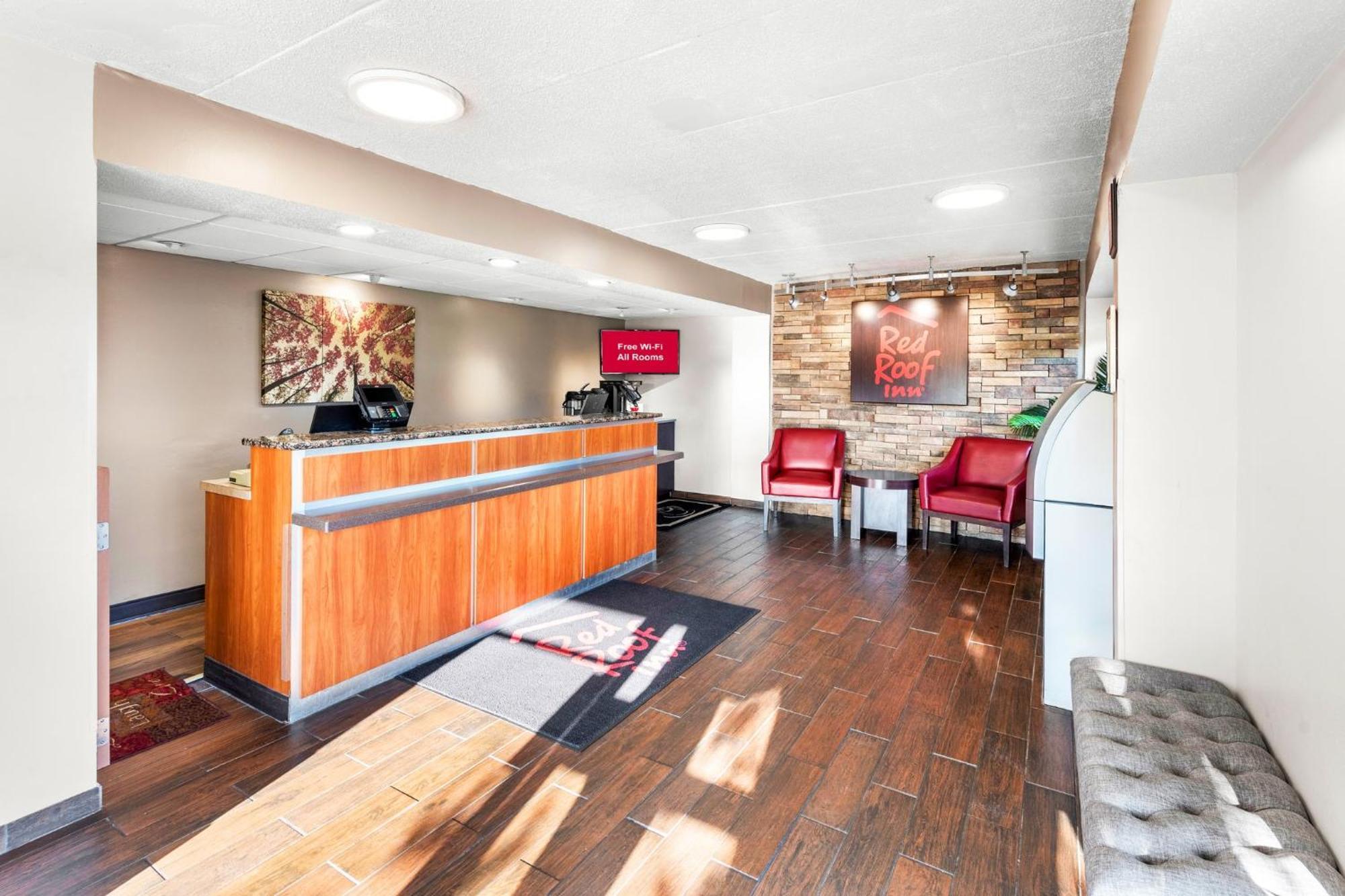 Red Roof Inn Indianapolis North - College Park Экстерьер фото