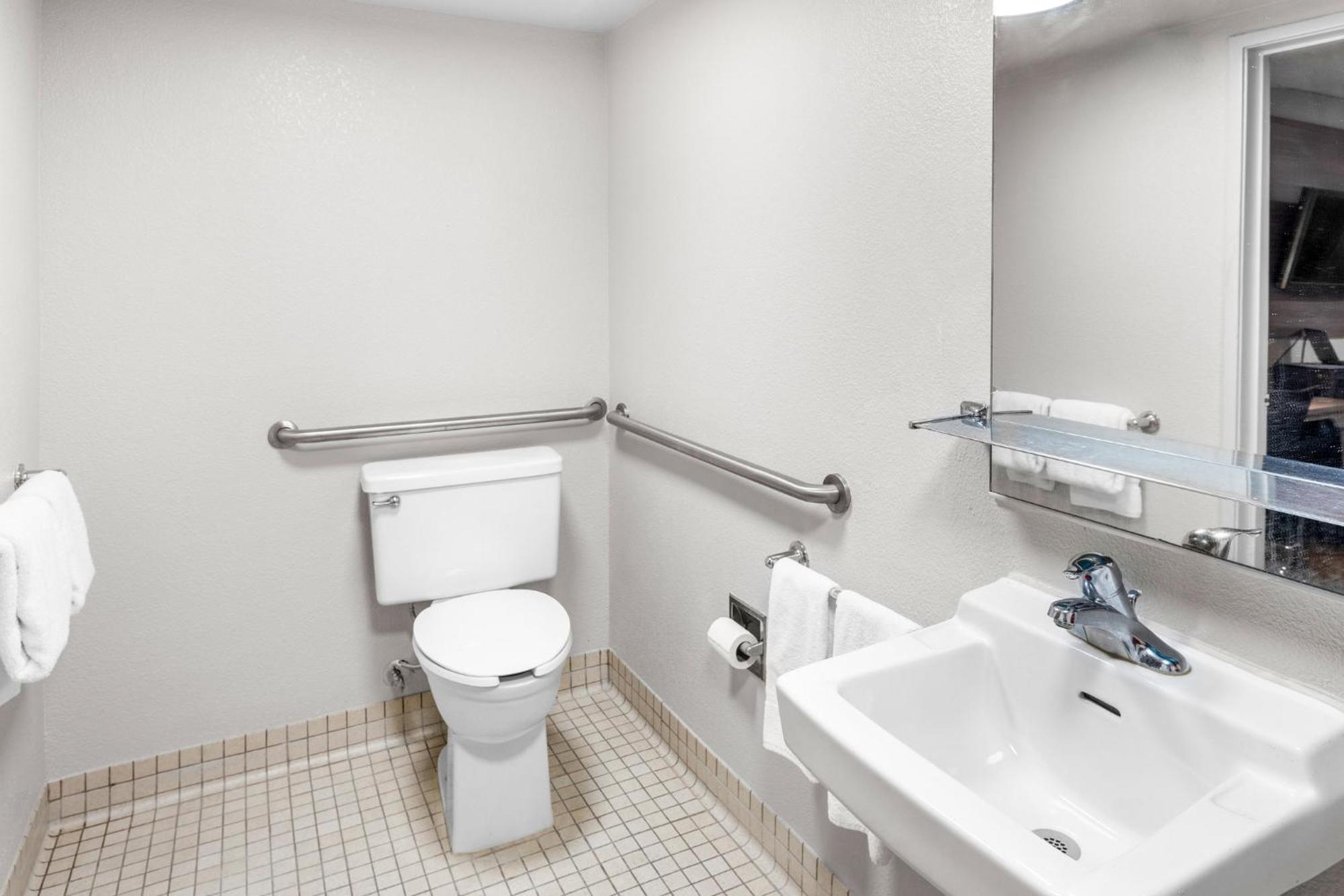 Red Roof Inn Indianapolis North - College Park Экстерьер фото
