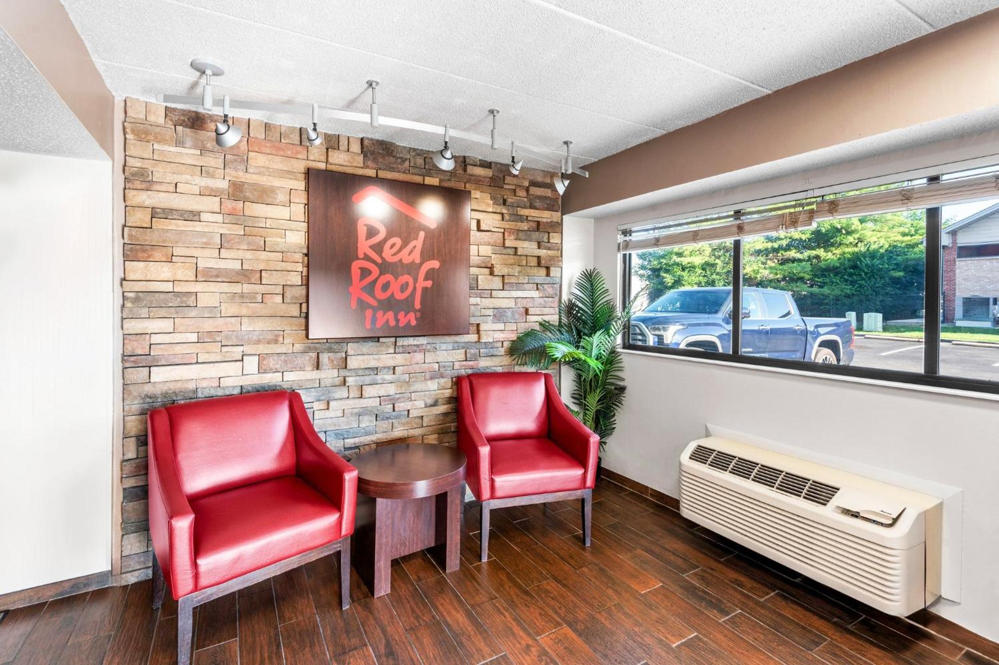 Red Roof Inn Indianapolis North - College Park Экстерьер фото