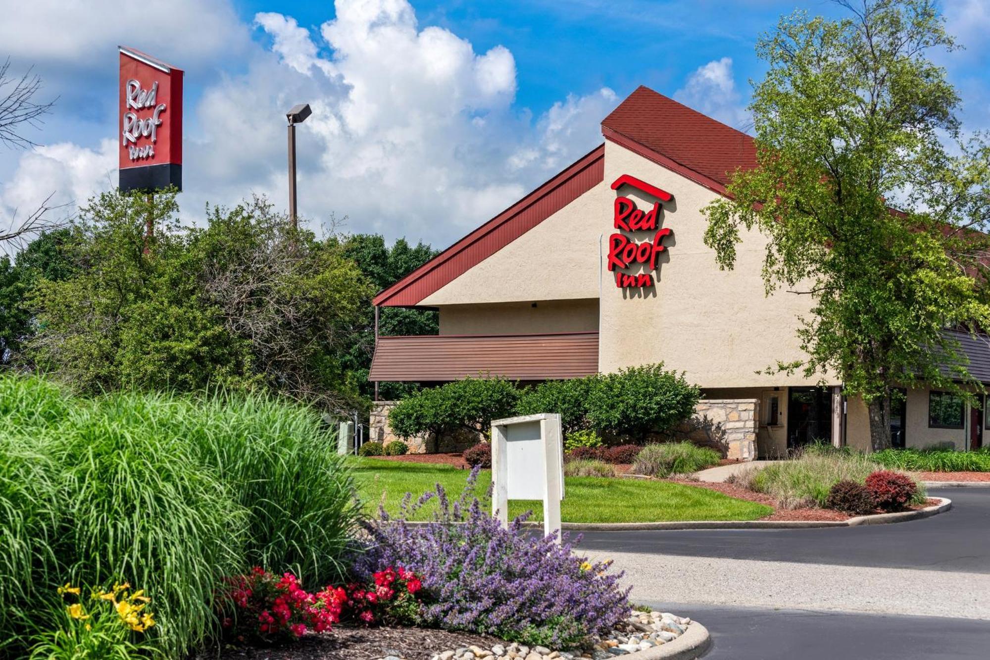 Red Roof Inn Indianapolis North - College Park Экстерьер фото